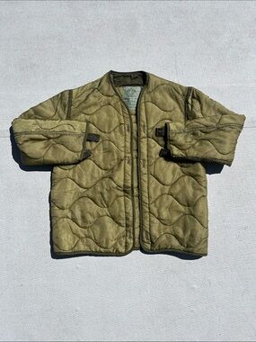Vintage Army Olive Quilted Liner